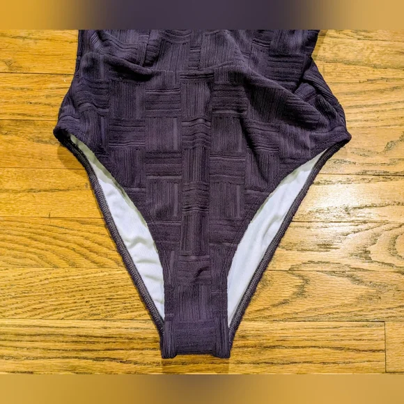 Cupshe Jacquard V-Neck One Piece Swimsuit in Plum sz S NWT - Picture 4 of 12